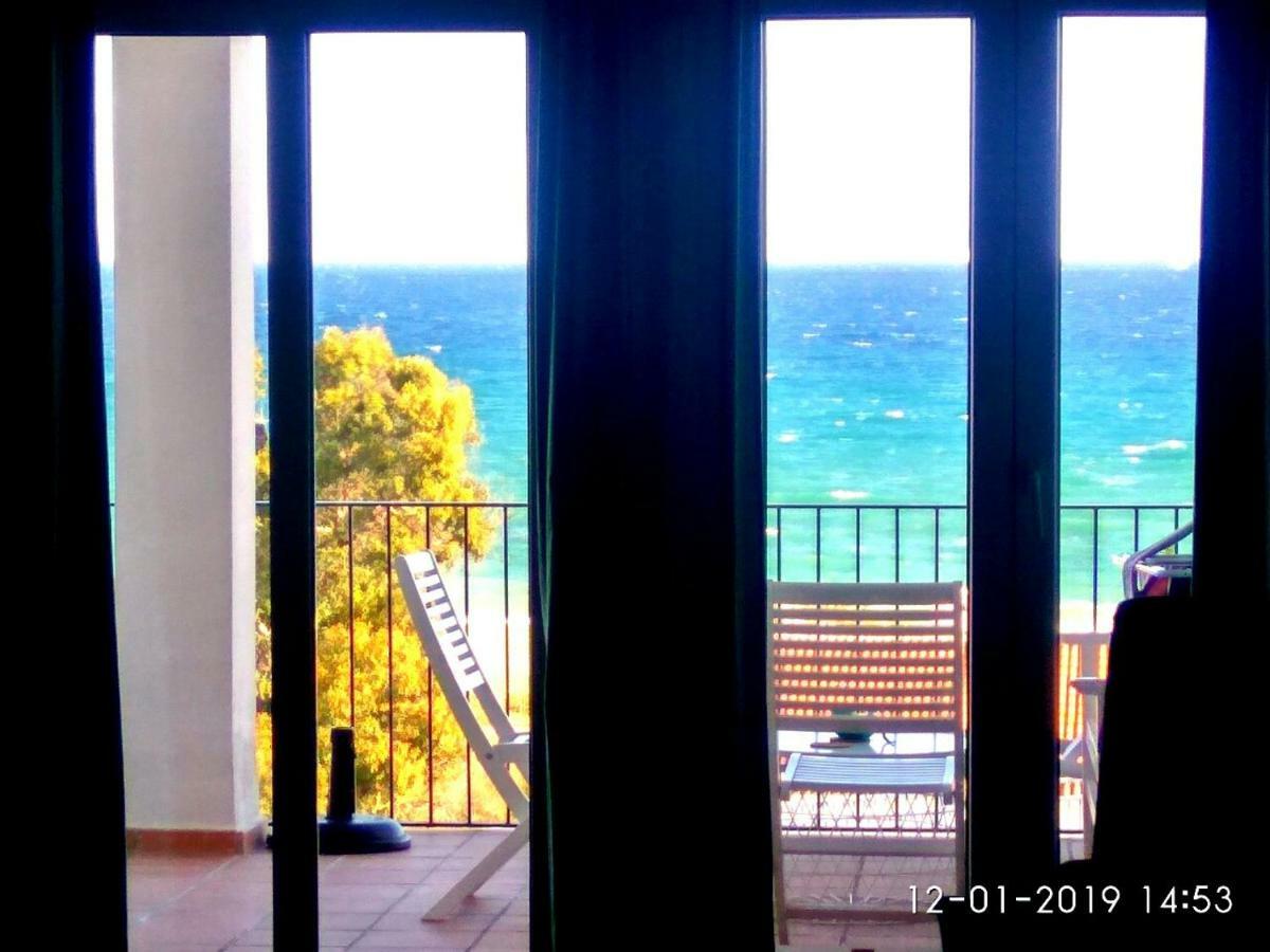 Апартаменты Manilva Playa Экстерьер фото